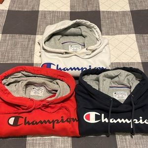 3 Champions Hoodies Red M/ White S/ Navy S